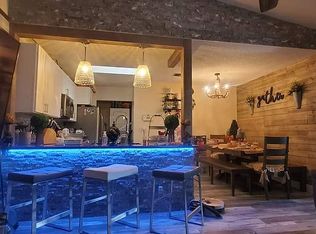 4004 Waterview Cir, Palm Springs, FL 33461