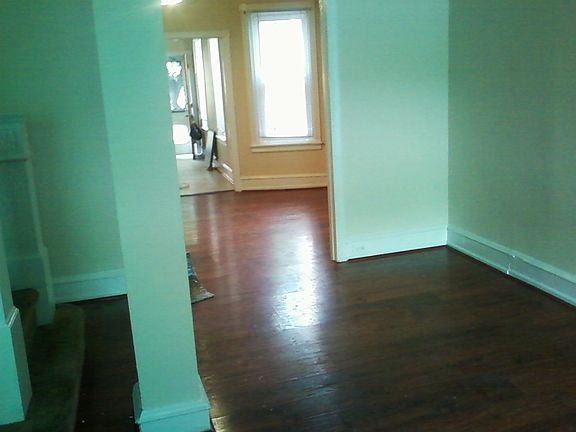 2nd image of 1236 N Alden St