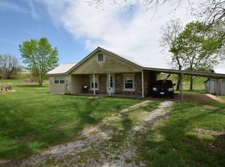 2529 Meeks Creek Rd, Everton, AR 72633