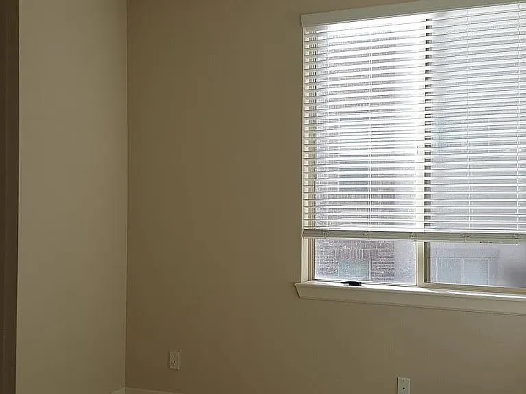 301 Inverness Way S — Photo 36