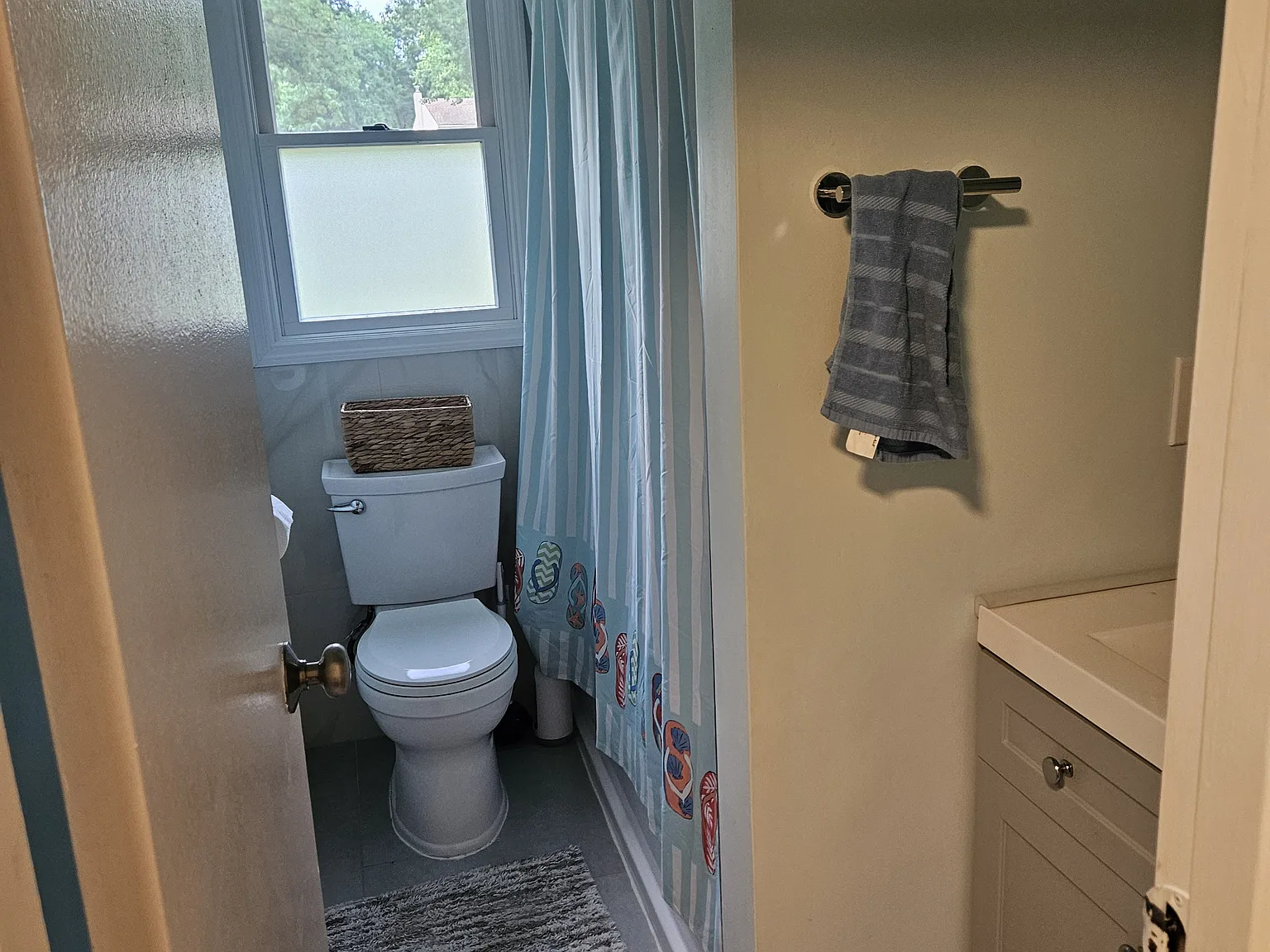 5 bed, 1744 sqft, $6,000 — Photo 3