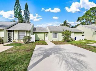 119 Oakwood Dr, Jupiter, FL 33458