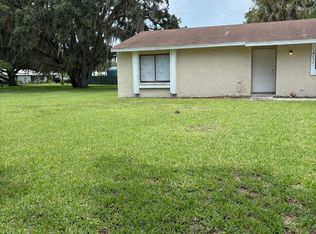 4032 N Edgewater Cir, Labelle, FL 33935