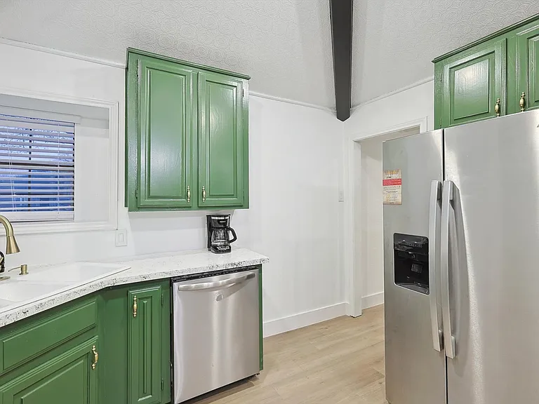 609 Arbor Creek Dr — Photo 21
