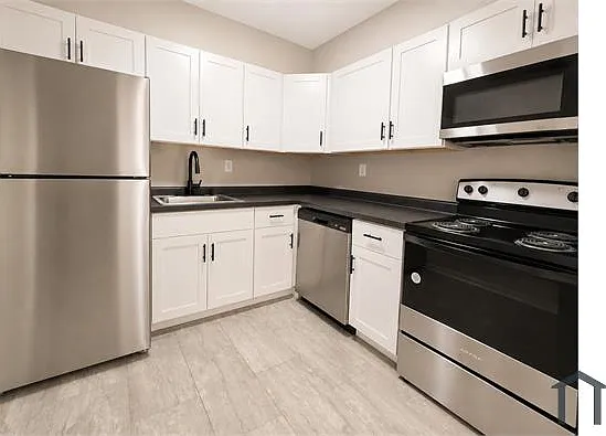 1 bed, 750 sqft, $900 — Photo 2