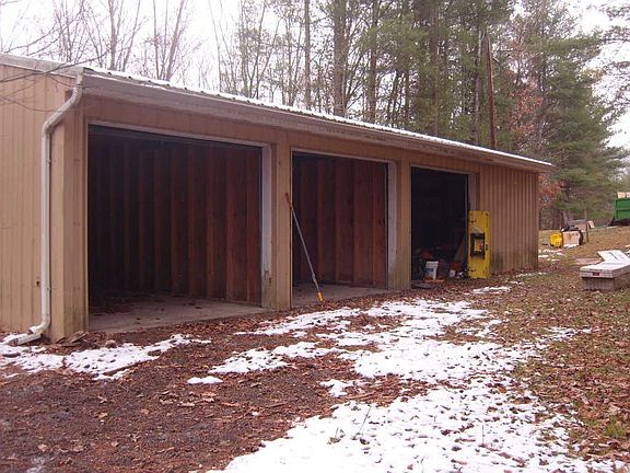 2nd image of 50 Pine Hill Dr