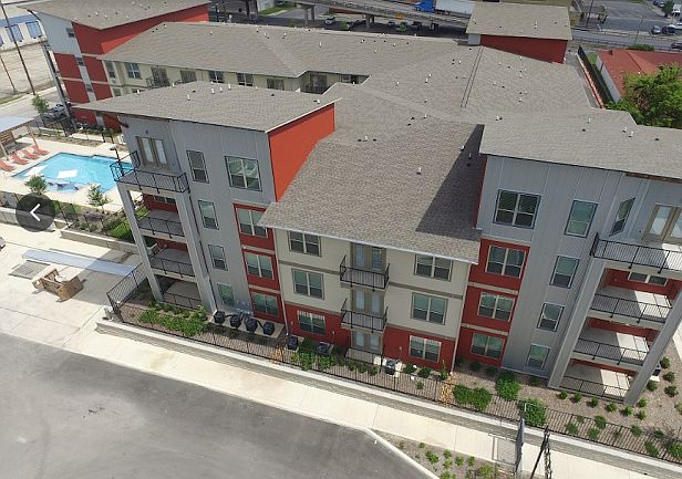1st image of 939 S Frio St #83503192c