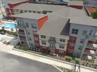 939 S Frio St #83503192C, San Antonio, TX 78207