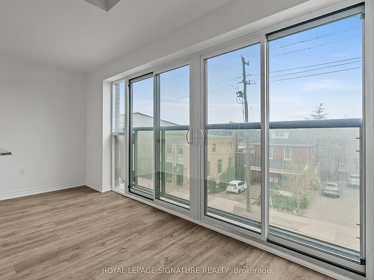 427 Aberdeen Ave #102 — Photo 16