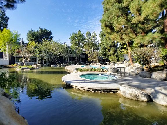 5th image of 25607 Pine Creek Ln