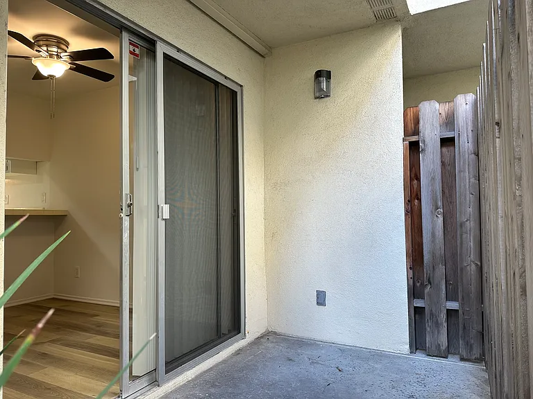The Vallarta Apartments — Photo 22