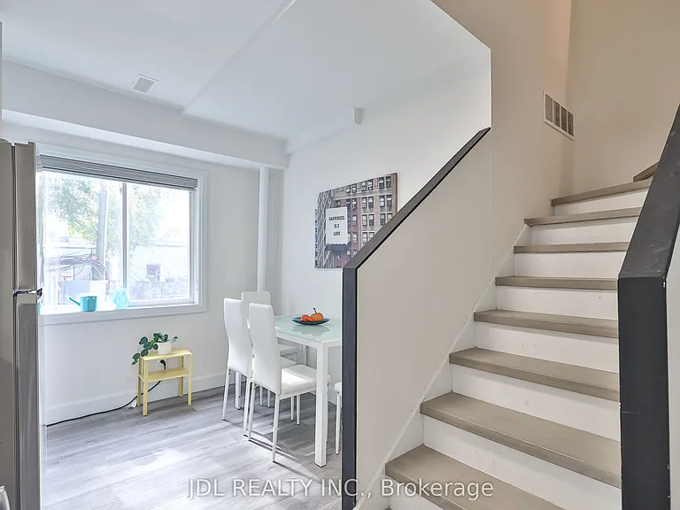 5 Sorauren Ave #7 — Photo 25