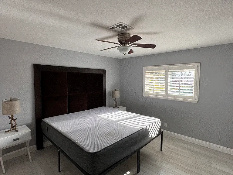 1721 Rambla Ct — Photo 23