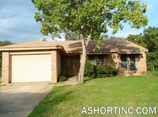 1735 Eastcliff Dr, Dallas, TX 75217