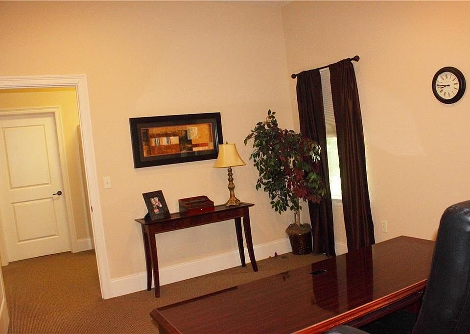 2nd image of 800 Ramon St #B