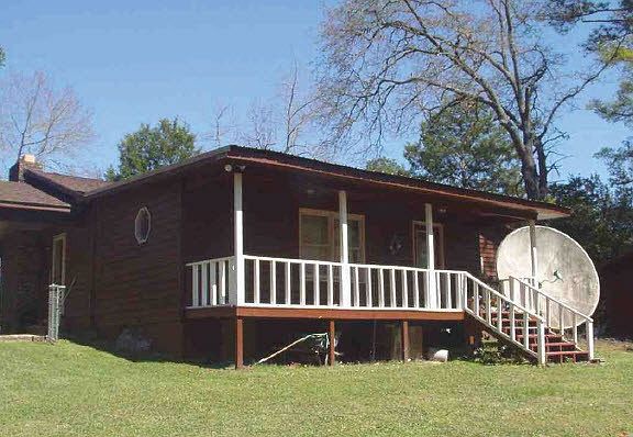 2nd image of 49 Sommerset Dr