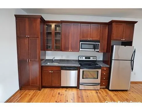 600 Columbia Rd Photo 1