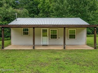 4528 Laws Hill Rd, Waterford, MS 38685