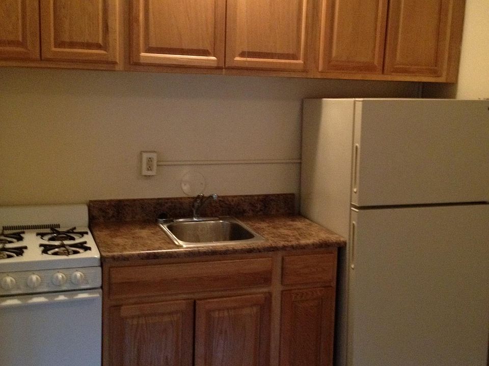 1st image of 144 W Allens Ln APT C35