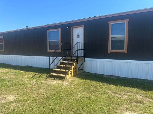 600 Holly Dr