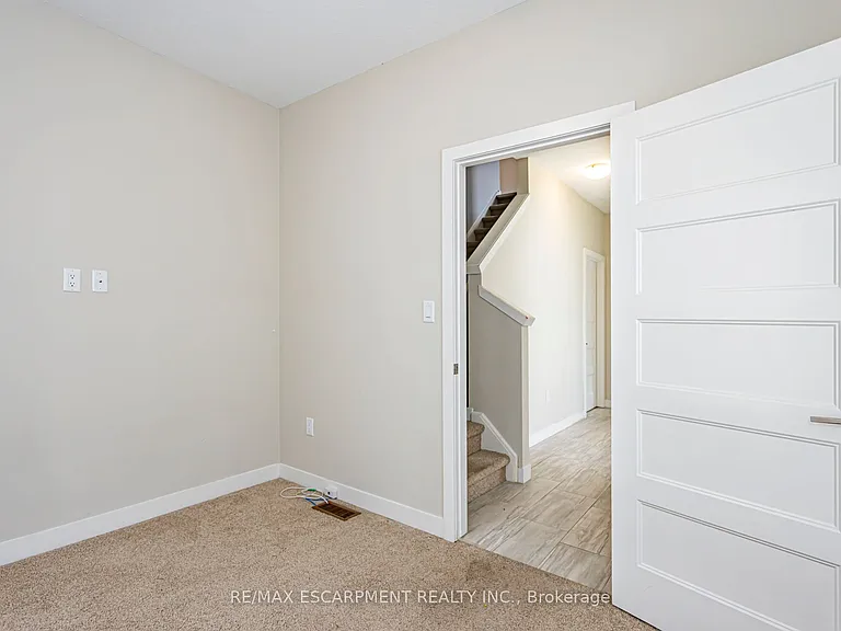 941 Manhattan Way — Photo 27