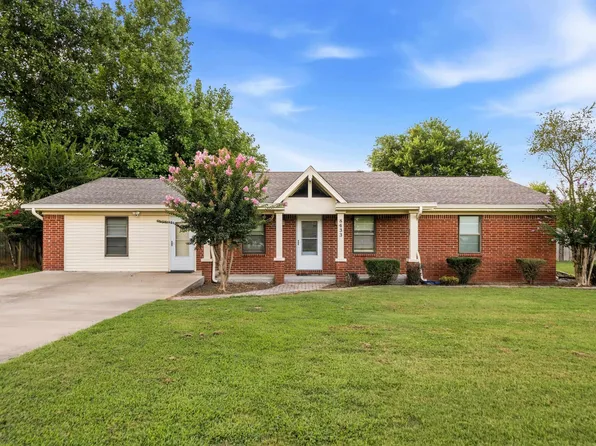 8433 Renee Cir, Benton, AR 72019