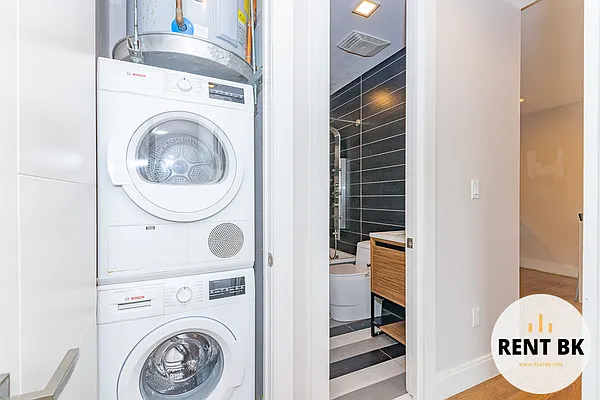 Rented by RENTBK LLC | media 9