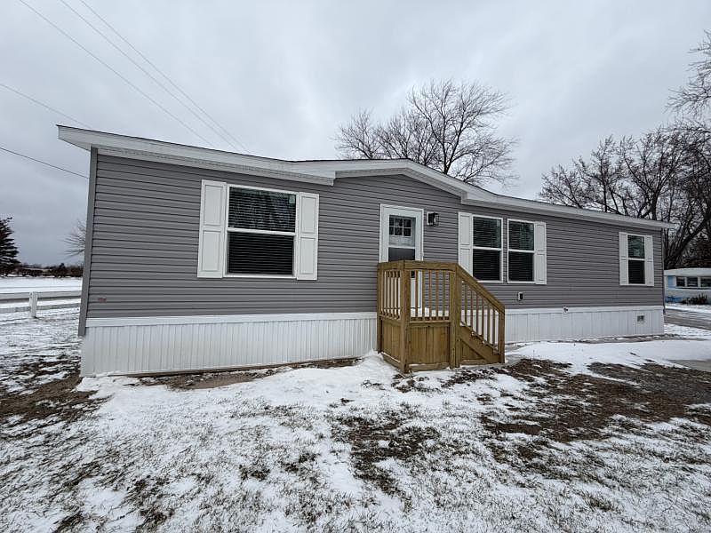 1st image of 4950 Monteray Dr #46