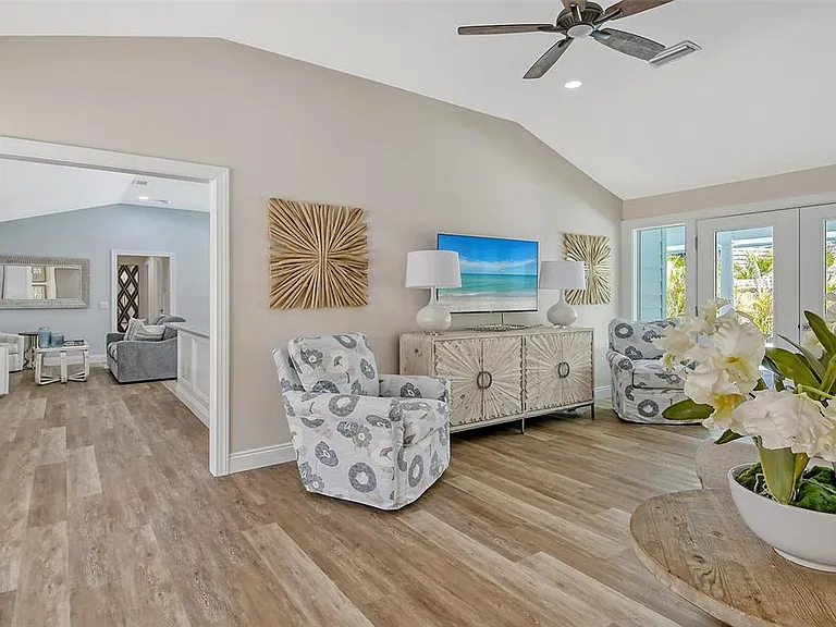 4852 Featherbed Ln — Photo 11