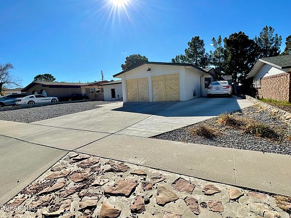 3rd image of 329 Bright Water Ln