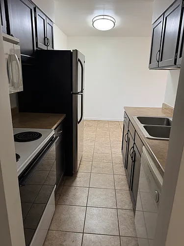 100 E Highline Cir Photo 1