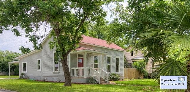 1st image of 729 Simon Ave