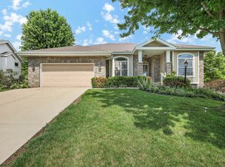 3000 Stamford Pl, Fitchburg, WI 53711