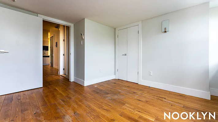 Rented by Nooklyn NYC LLC | media 45