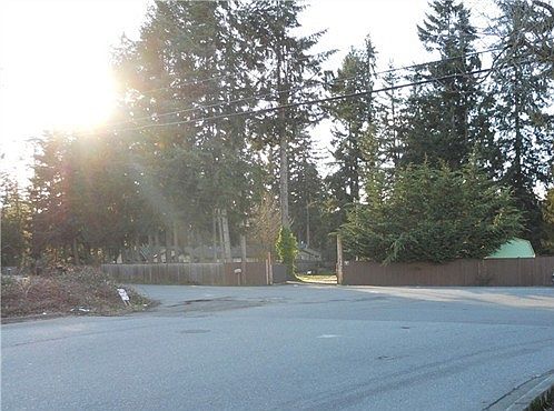1st image of 9601 192nd Ave E