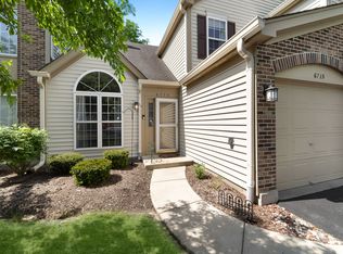 6715 Nantucket Ct, Gurnee, IL 60031