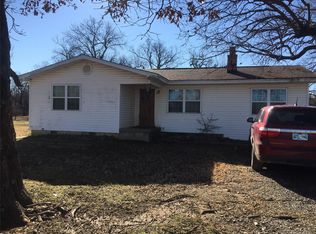 1405 Lillypad Rd, McAlester, OK 74501