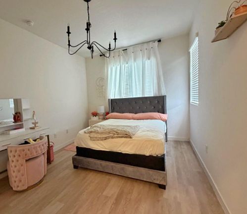 2nd image of 1921 SE 8th Pl