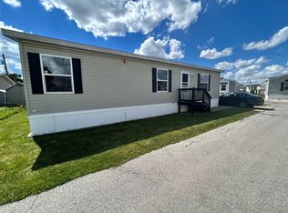8800 S Harlem Ave Trailer 404, Bridgeview, IL 60455