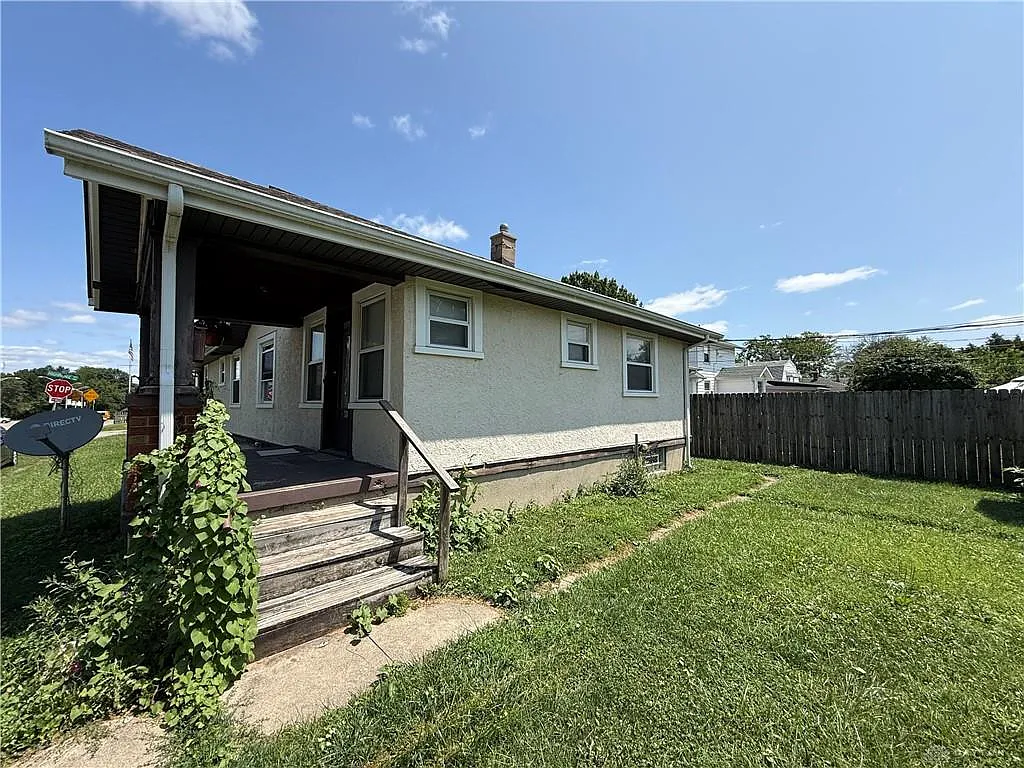 1 bed, 1.0 bath, 650 sqft, $895 — Photo 3