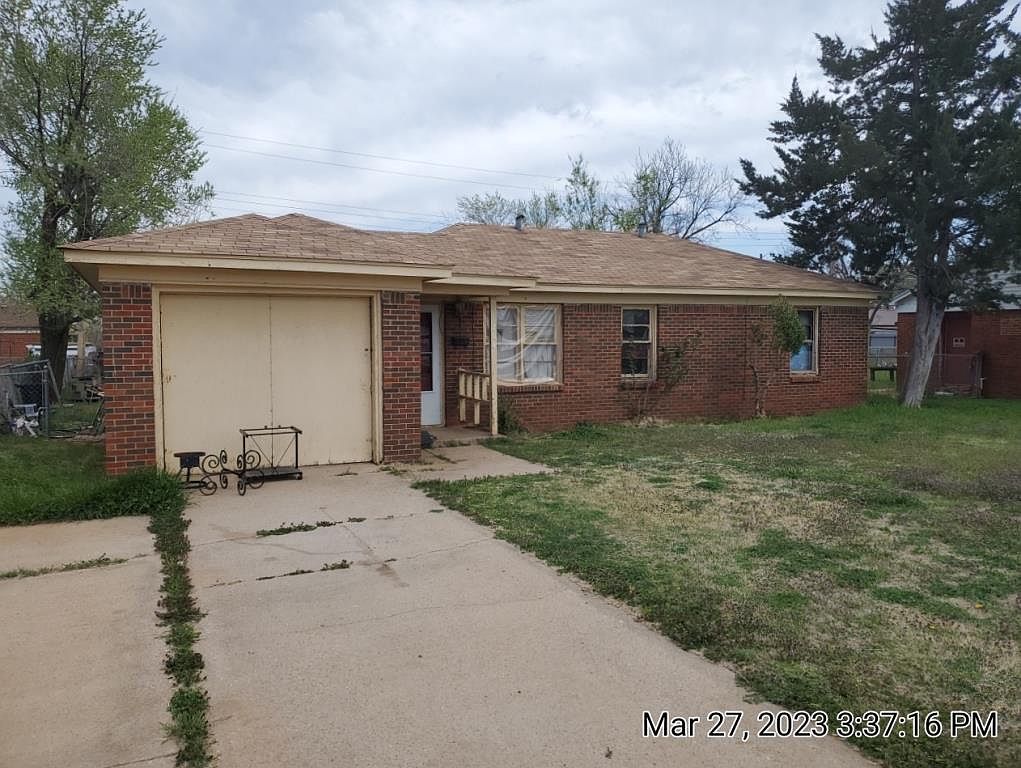 1204 N York St, Altus, OK 73521 Zillow