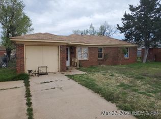 1204 N York St, Altus, OK 73521