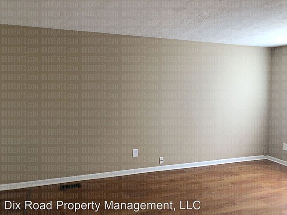 3rd image of 1024 Abilene Ct