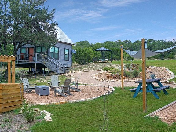 3rd image of 931 Sycamore Creek Dr