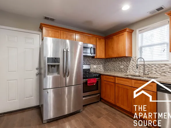 1530 N Greenview Ave #1, Chicago, IL 60642