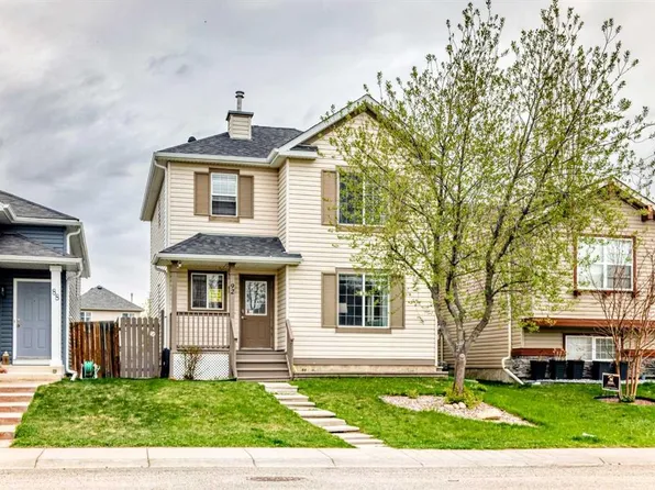 92 W Covehaven Rd NE, Calgary, AB T3K 5W6