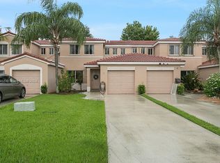 11117 SW 17th Mnr, Davie, FL 33324