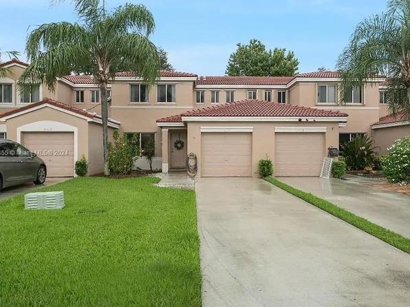 11117 SW 17th Mnr, Davie, FL 33324