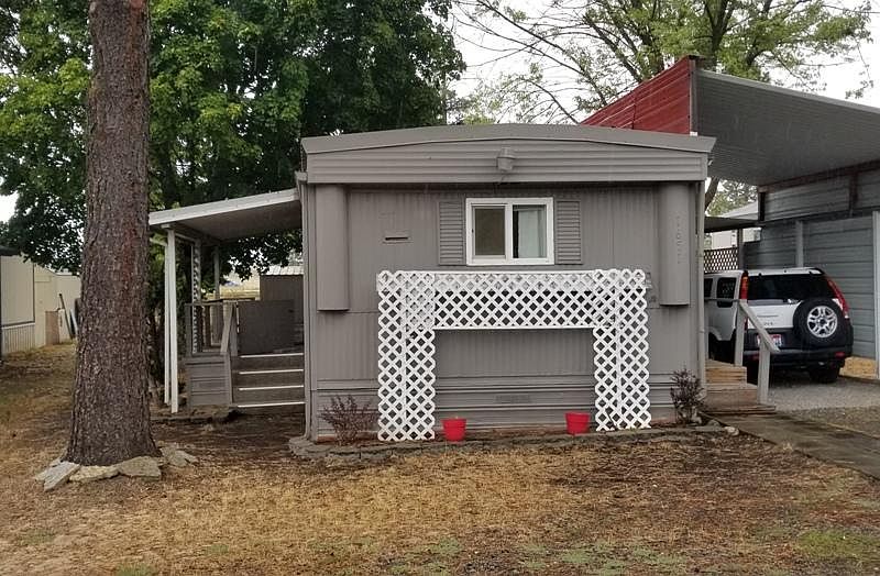 1st image of 1651 W Iron Horse Cir
