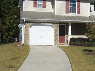 567 Fox Creek Xing, Woodstock, GA 30188